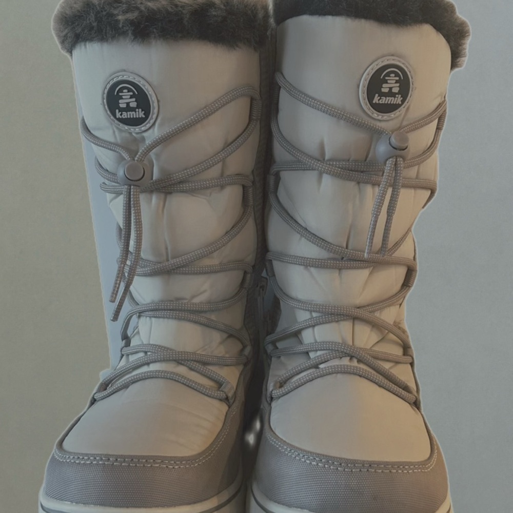 Kamik Girls Hopper Boots-  Light Gray Winter Boots